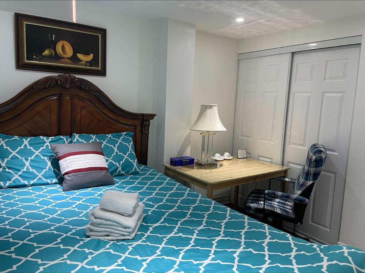 Btn Family-Style Bustling Area Self-Check-In So Fast Fiber Net Free Parking Apartment Toronto Bagian luar foto